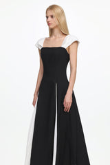 Saly Short Sleeve Contrast Pleated Woven Maxi Dress