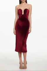 Yamia Romantic Contour Strapless Ruched Velvet Midi Dress
