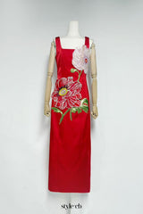 nicola square neck flower embroidery satin maxi dress in red