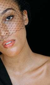 TRIPLE ROSETTE WITH VEIL IN BLACK styleofcb