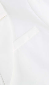 FEATHERS JACKET AND SHORT SKIRT IN WHITE DRESS STYLE OF CB