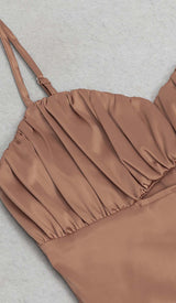 SPAGHETTI STRAP RUFFLE MIDI DRESS IN BROWN DRESS STYLE OF CB