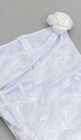 ROSE-EMBELLISHED LACE MIDI DRESS IN WHITE DRESS STYLE OF CB