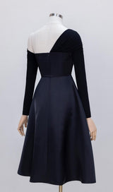 BLACK DIAGONAL SHOULDER LONG SLEEVE MIDI DRESS styleofcb 