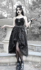 SWEETHEART NECKLINE CLASSIC GOTHIC VELVET DRESS sis label 