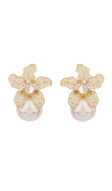 LILY GOLD PEARL EARRINGS Earrings blingmyfriend 