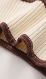 High-necked long-sleeved suspender top. ohmogo 